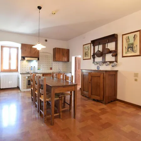 Casa Dei Lecci * 폴리뇨