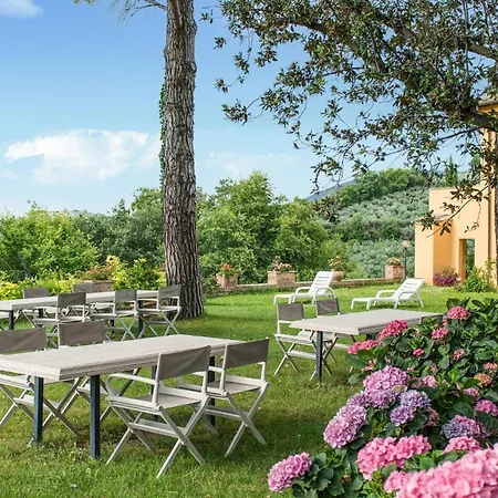 Casa Dei Lecci פוליניו