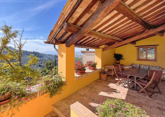 Casa Dei Lecci Feriehus