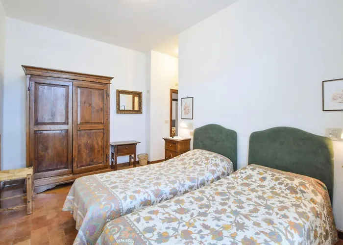 Casa Dei Lecci Feriehus