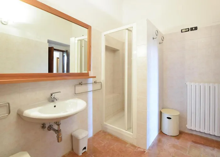 Casa Dei Lecci Feriehus